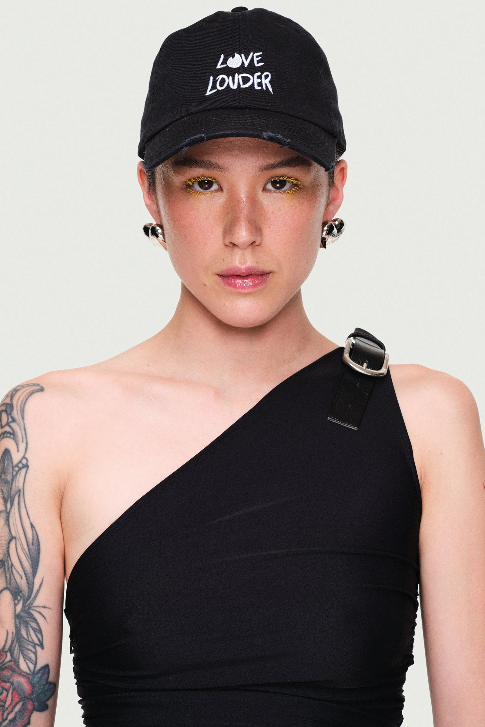 LOVE LOUDER CAP
